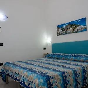 Palazzo Carafa Della Spina Apartamento Nápoles